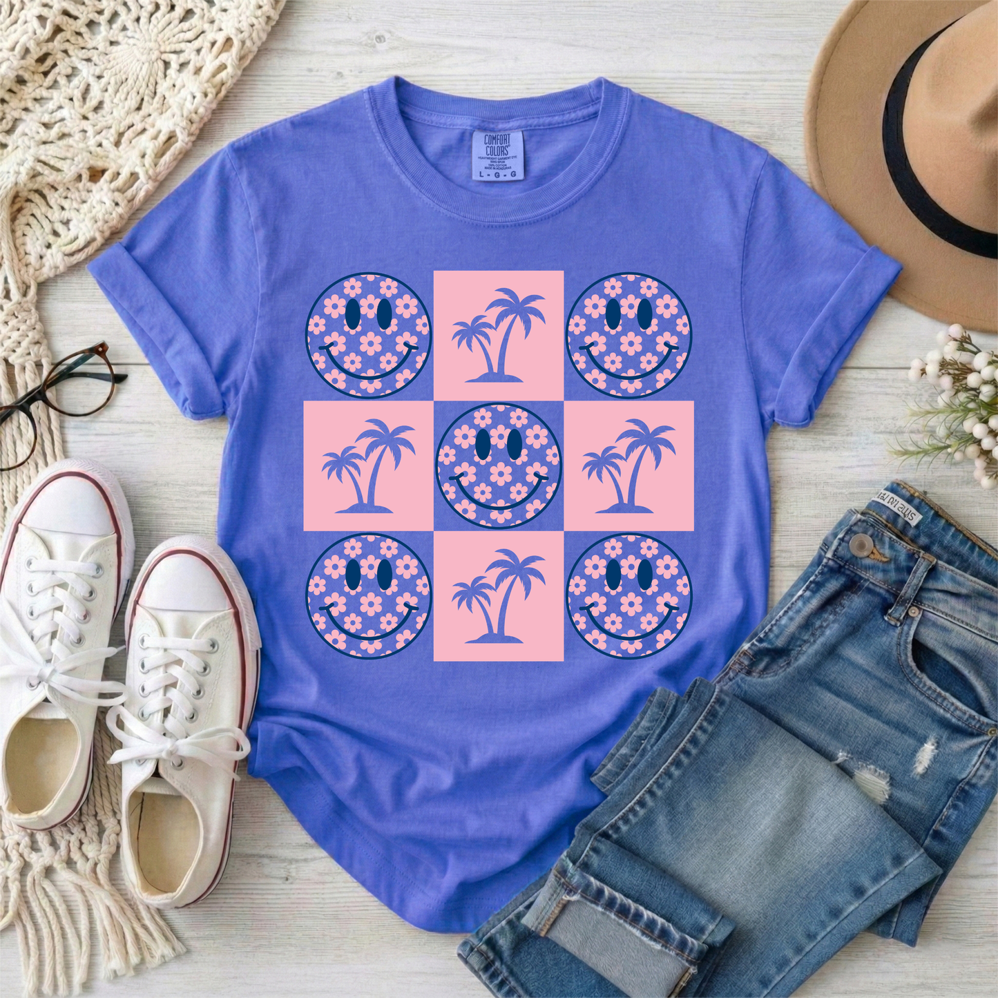 3577 - Smiley and Palm Tree Coquette