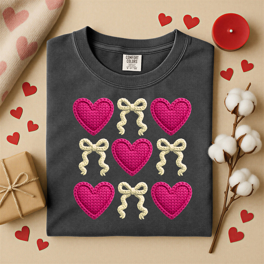 3114 - Yarn Bows & Hearts (pink & white)