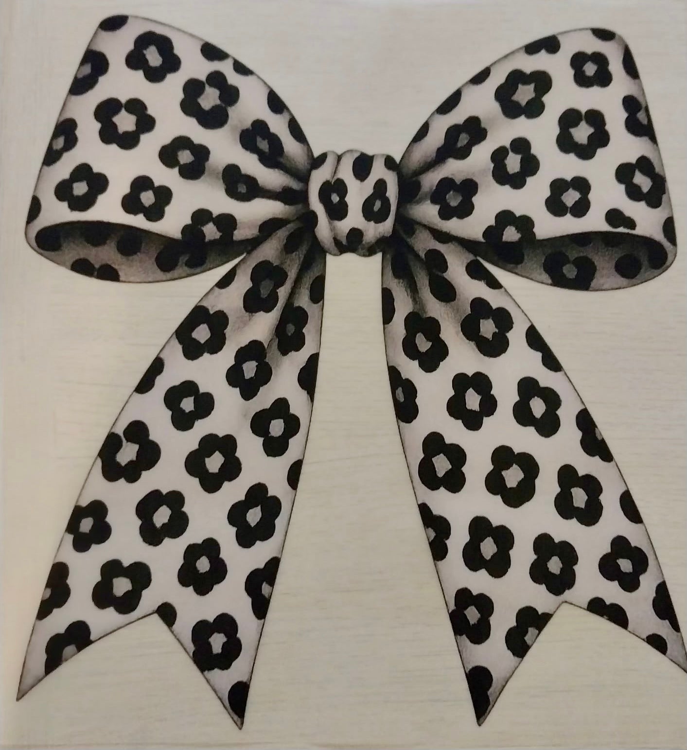 Daisy Bow Black & White